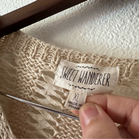 Sweet Wanderer Boho Cottagecore Crochet Top Cream Tan XL Grunge Distressed - Picture 7 of 12